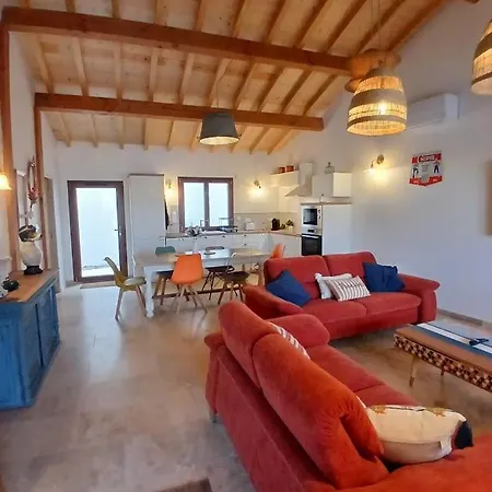 Maison Simone *
