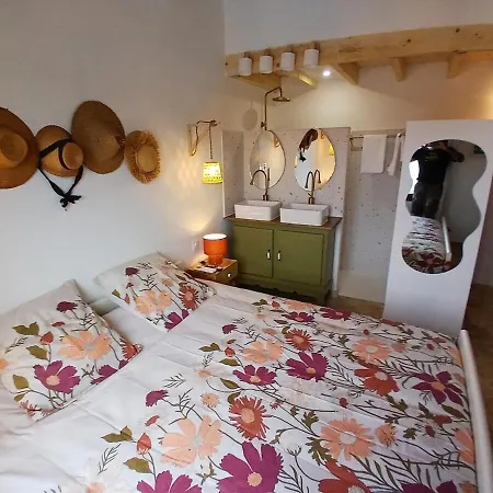 Maison Simone Holiday home