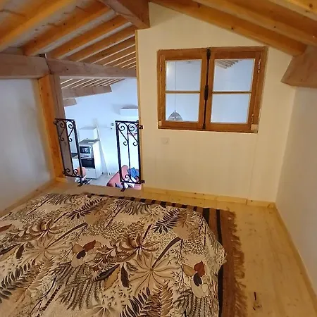 Maison Simone Holiday home